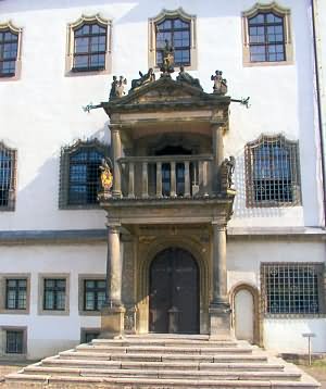 Portal des Rathauses