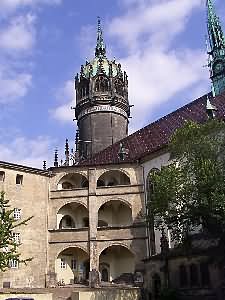 Schloßkirche vom Schloßhof her gesehen
